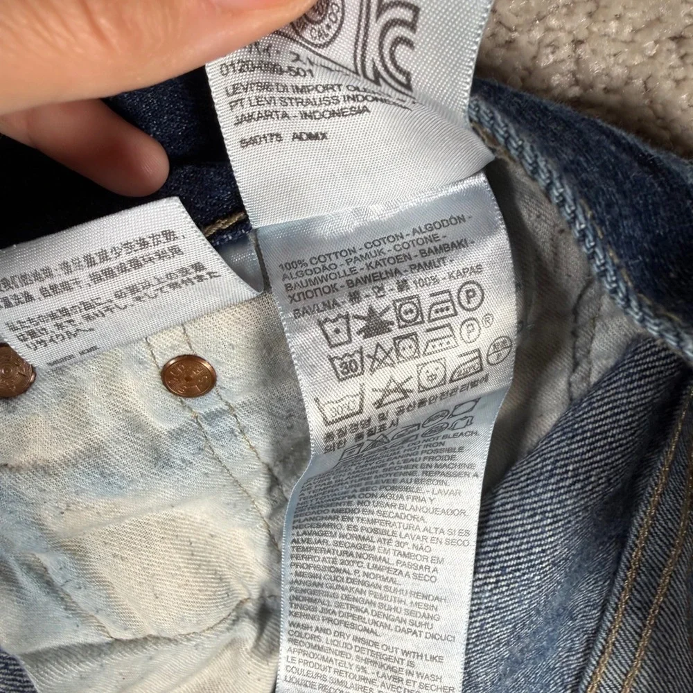 Levis 501‎ Original Fit Jeans Mens 40x32 Dark Wash Blue Denim Button Fly